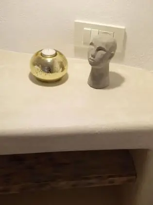 Ev