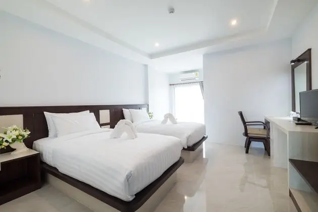 Superior Twin Room