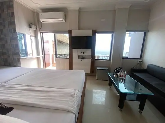 Family Tek Büyük veya İki Ayrı Yataklı Oda, Birden Çok Yatak, Balkon