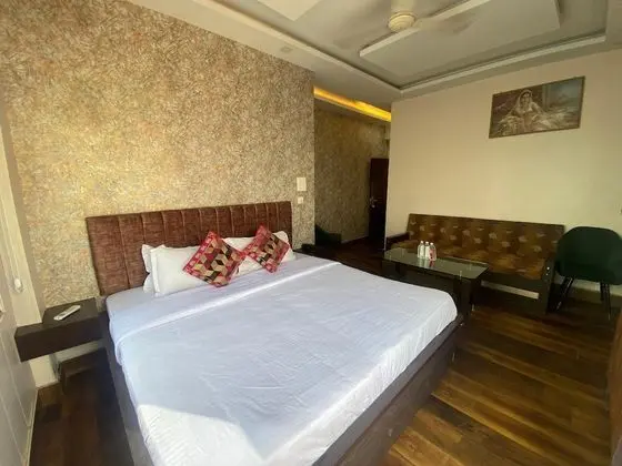 Family Tek Büyük veya İki Ayrı Yataklı Oda, Birden Çok Yatak, Balkon