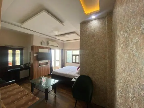Family Tek Büyük veya İki Ayrı Yataklı Oda, Birden Çok Yatak, Balkon