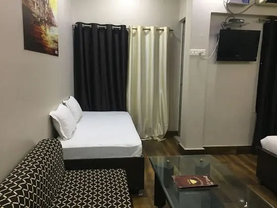 Family Tek Büyük veya İki Ayrı Yataklı Oda, Birden Çok Yatak, Balkon
