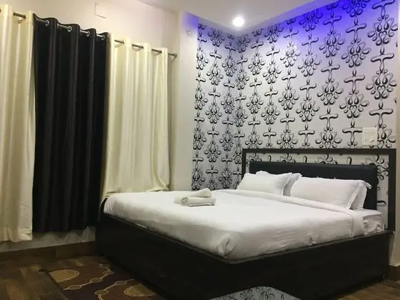 Family Tek Büyük veya İki Ayrı Yataklı Oda, Birden Çok Yatak, Balkon