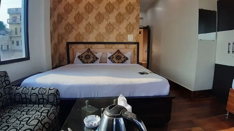 Family Tek Büyük veya İki Ayrı Yataklı Oda, Birden Çok Yatak, Balkon