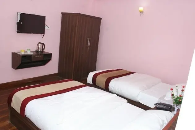 Deluxe İki Ayrı Yataklı Oda