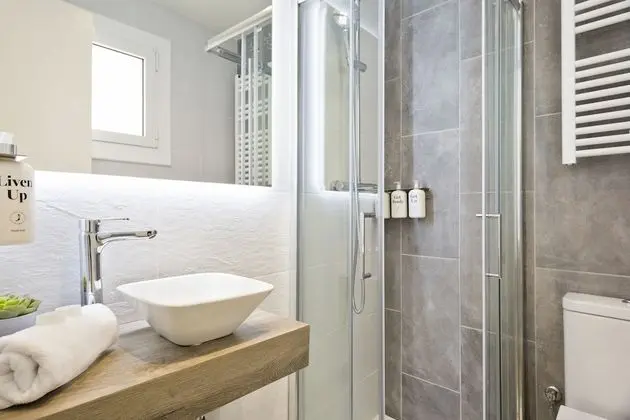 Deluxe Apart Daire, 3 Yatak Odası, Deniz Manzaralı, Denize Sıfır (Paseo de la Ribera 44)