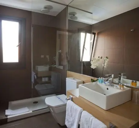 Tek Kişilik Oda, 1 Çift Kişilik Yatak, Balkon