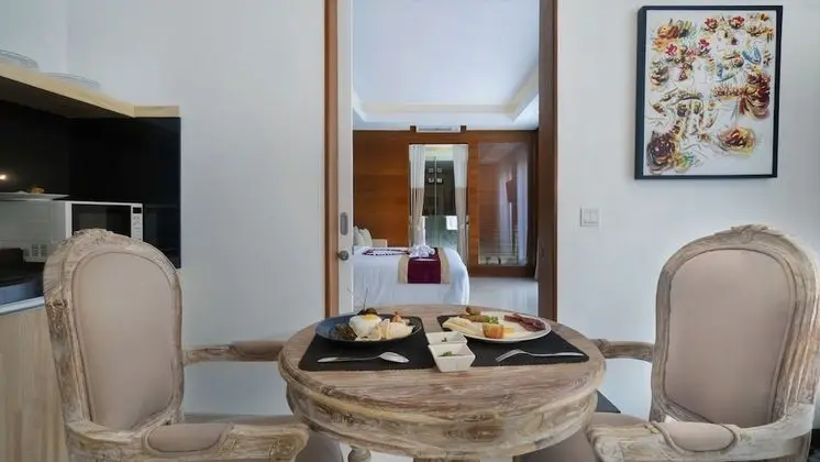 Tek Büyük Yataklı Oda, 1 Yatak Odası, Kişiye Özel Havuzlu