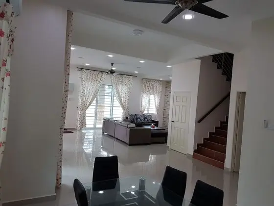 Family Ev, Birden Çok Yatak, Sigara İçilmez