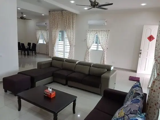 Family Ev, Birden Çok Yatak, Sigara İçilmez