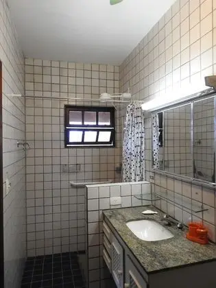 Standard Ev, 4 Yatak Odası, Balkon/Veranda, Bahçeli