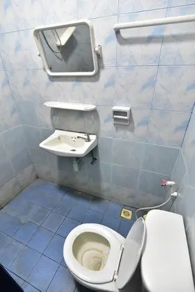 4-Bed Mixed Dormitory (Muay Thai Training Included)