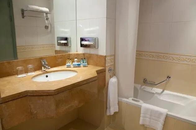 Standard Oda, Bahçe Manzaralı