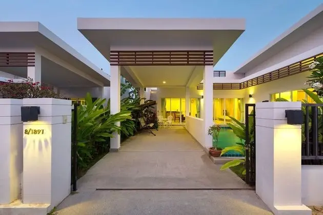 2 Bedrooms Garden Pool Villa