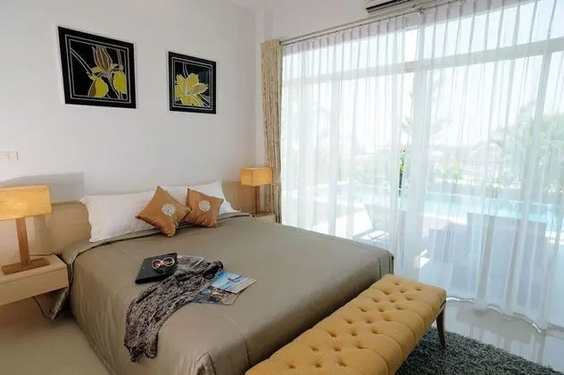3 Bedrooms Garden Pool Villa