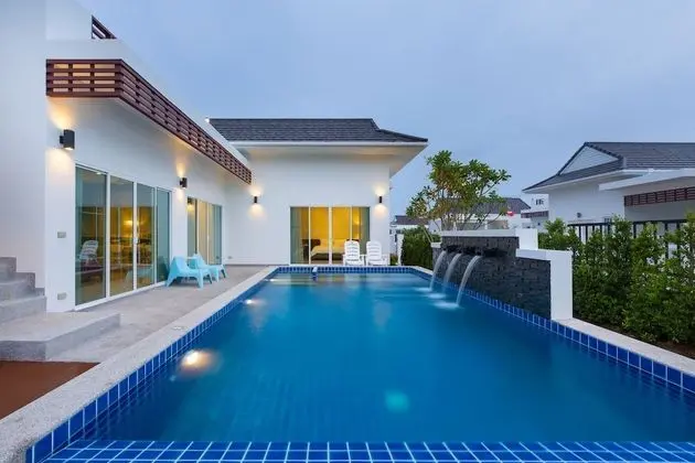 3 Bedrooms Garden Pool Villa