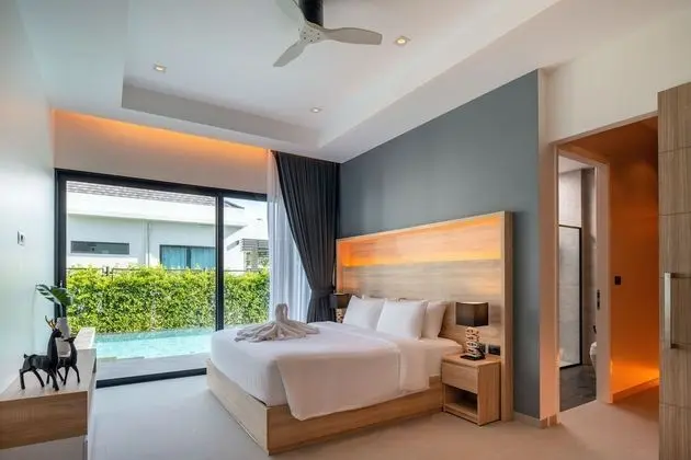 4 Bedrooms Hideaway Pool Villa