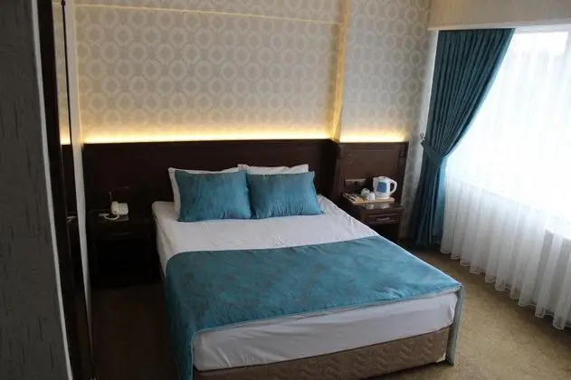 Standart Oda, Şehir Manzaralı