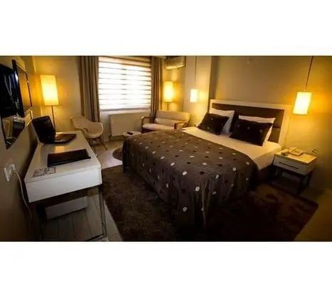 Standart Oda, Şehir Manzaralı