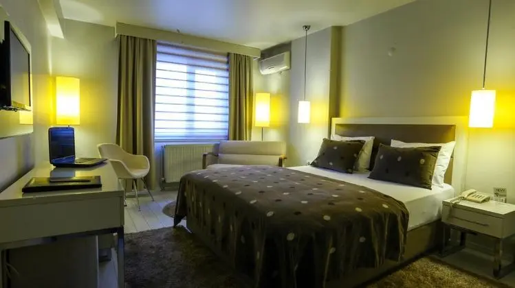 Standart Oda,Şehir Manzaralı