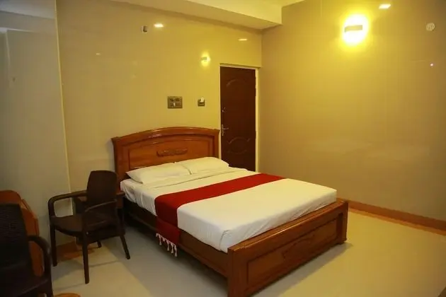 Premium Üç Kişilik Oda, 1 Büyük (Queen) Boy Yatak, Sigara İçilebilir, Şehir Manzaralı