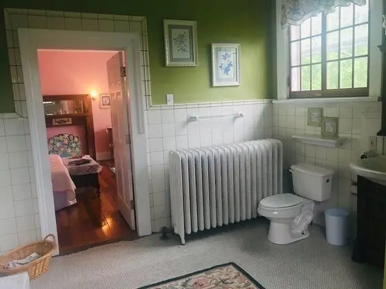 Oda, Özel Banyo (Grandma Sallie Mae)
