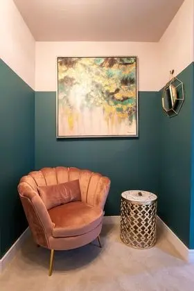 Ev, 6 Yatak Odası, Mikrodalga