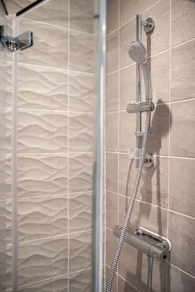 Ev, 6 Yatak Odası, Mikrodalga