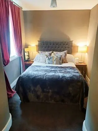 Luxury Tek Büyük Yataklı Oda, 1 Çift Kişilik Yatak, Sigara İçilmez, Özel Banyo