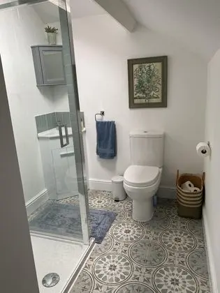 Tek Büyük Yataklı Oda, Özel Banyo, Bahçe Manzaralı (Disa Suite)