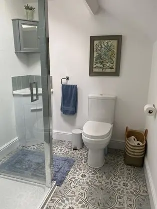 Tek Büyük Yataklı Oda, Özel Banyo, Bahçe Manzaralı (Disa Suite)