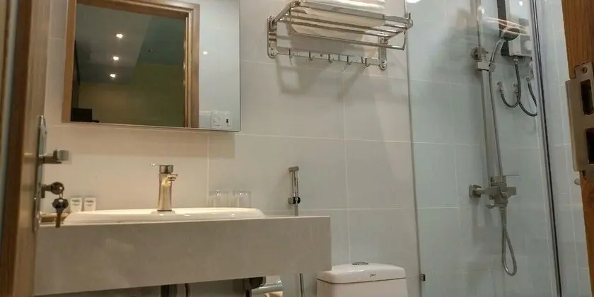 Basic Tek Büyük Yataklı Oda