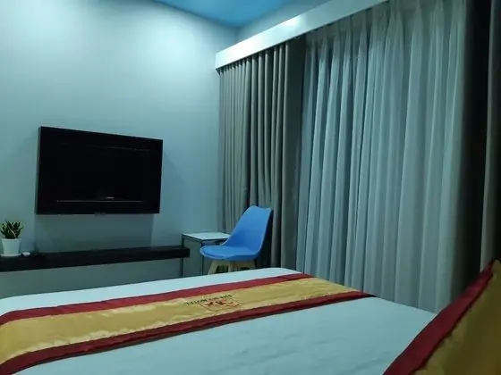 Deluxe Tek Büyük Yataklı Oda