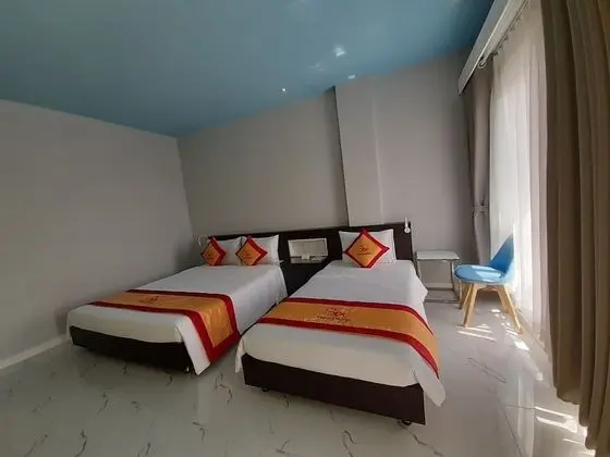 Deluxe Üç Kişilik Oda, Şehir Manzaralı
