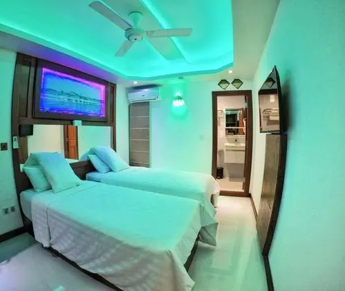 Comfort Tek Büyük veya İki Ayrı Yataklı Oda, 1 Çift Kişilik Yatak, Sigara İçilebilir