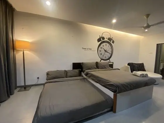 City Villa, 5 Yatak Odası (9 Queen and 3 Single Beds)