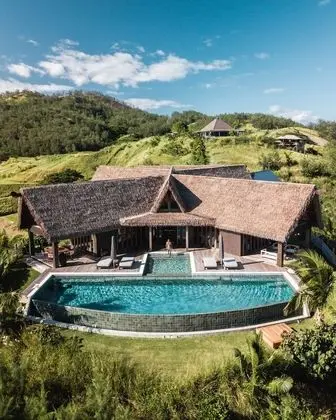 Ev, 4 Yatak Odası, Okyanus Manzaralı (Pool Residence 1)