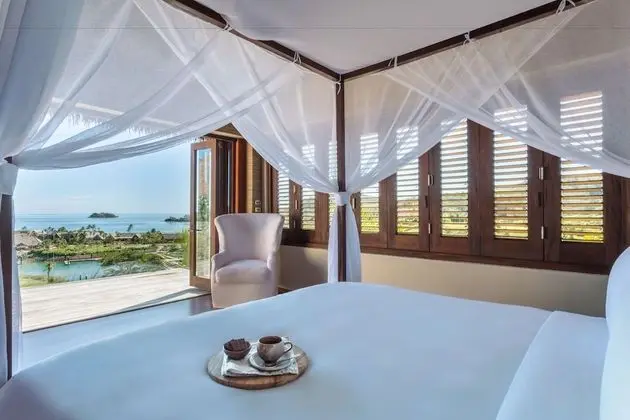 Ev, 4 Yatak Odası, Okyanus Manzaralı (Pool Residence 1)