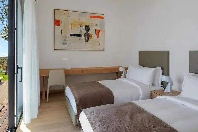 3 Bedroom Pool Residence