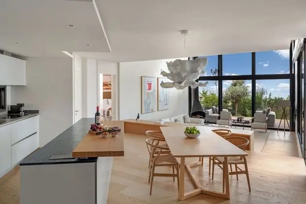 3 Bedroom Pool Residence
