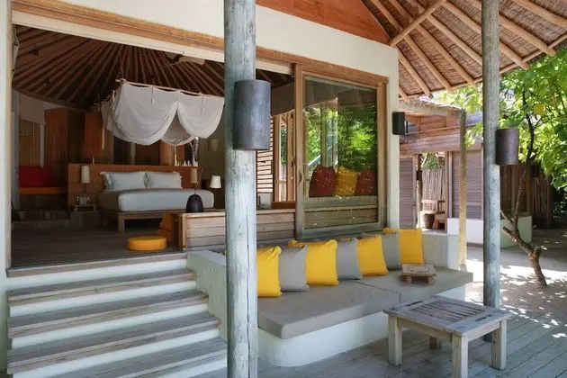 Villa, Plaj Kenarı