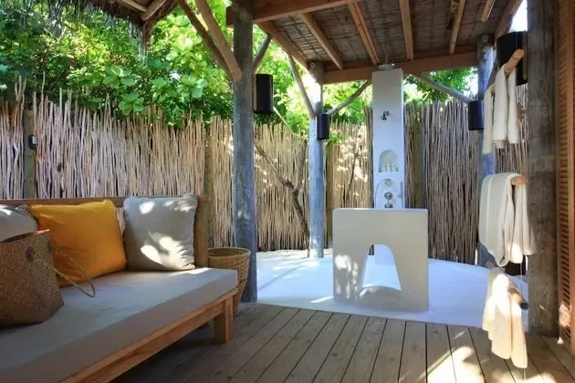 Villa, Plaj Kenarı