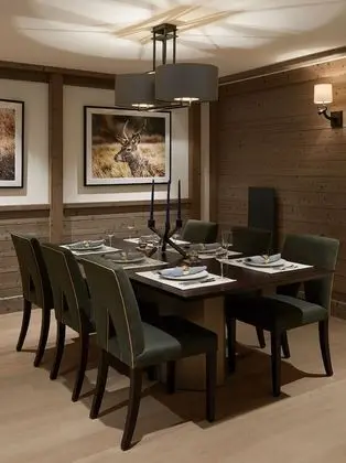Three-Bedroom Prestige Family Apartment