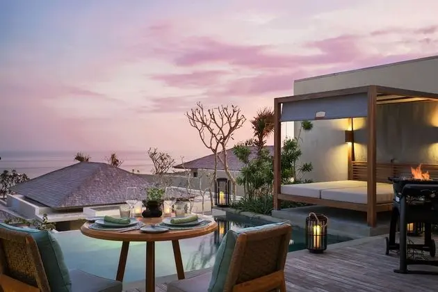 Cliff Pool Villa - One Bedroom with Ocean View