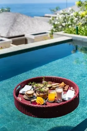 Cliff Pool Villa - One Bedroom with Ocean View