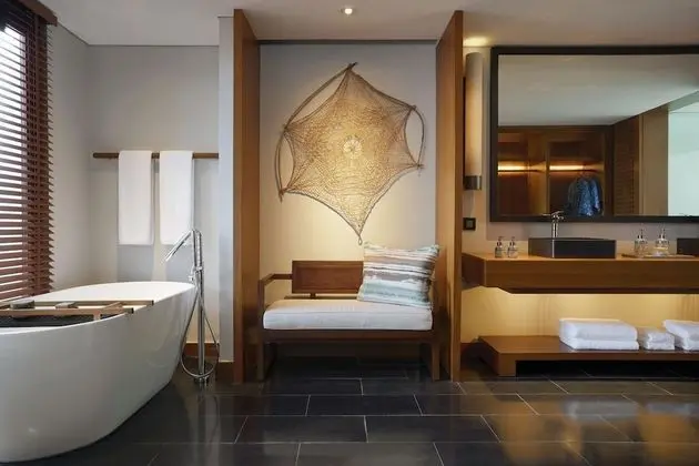 Cliff Pool Villa - One Bedroom with Ocean View
