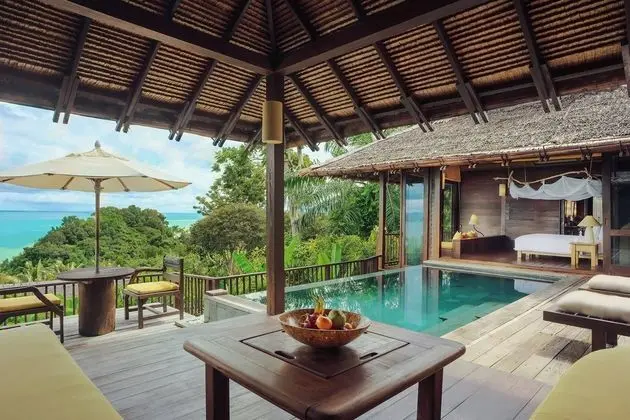 Ocean Pool Villa