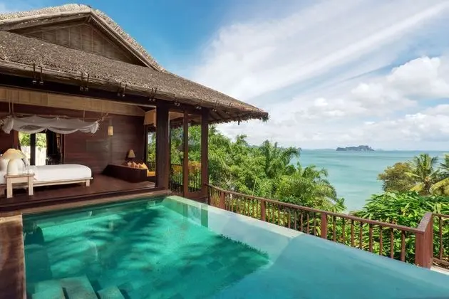 Ocean Pool Villa