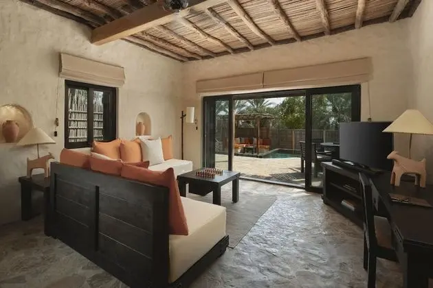 Villa (Pool Suite)