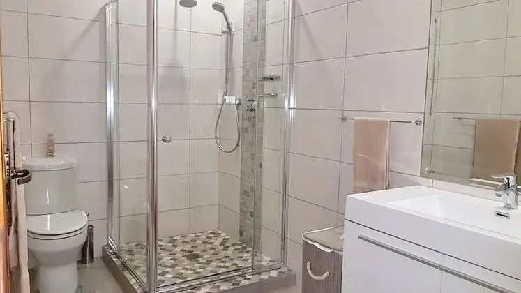 Comfort Tek Büyük Yataklı Oda, 1 Yatak Odası, Havuz Kullanımı